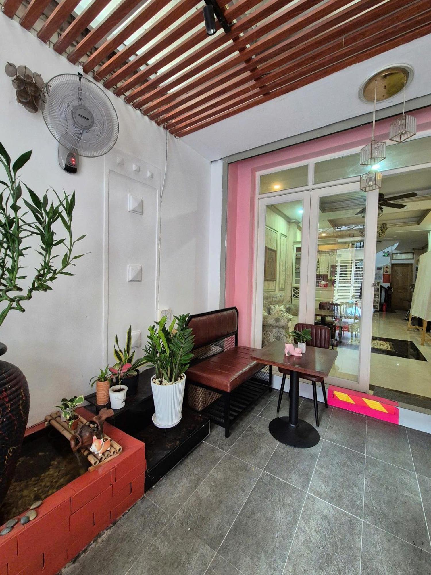F F House Homestay TP. Hồ Chí Minh Ngoại thất bức ảnh